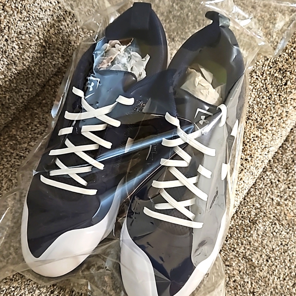 Men's Baseball Metal Cleats